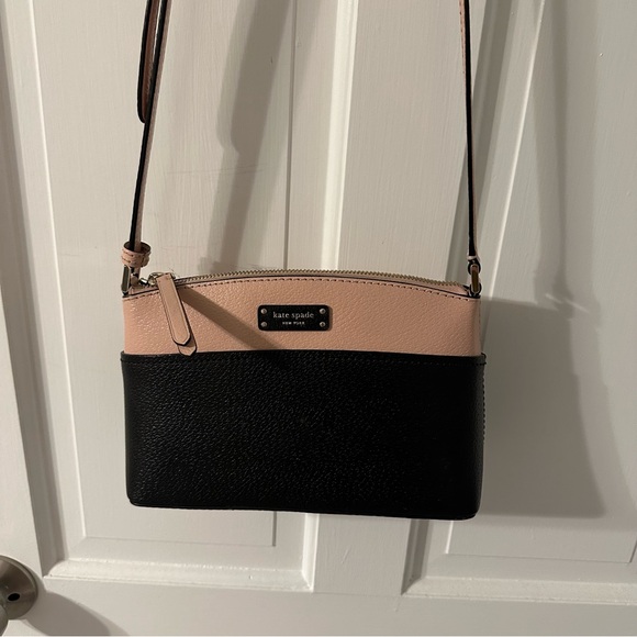 kate spade Handbags - Kate Spade Pink & Black Purse